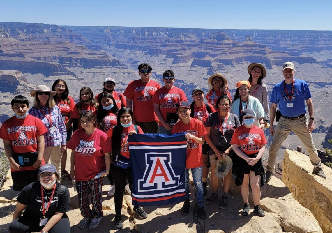 SWHeritage Grand Canyon 2022.jpg group photo in the grand canyon