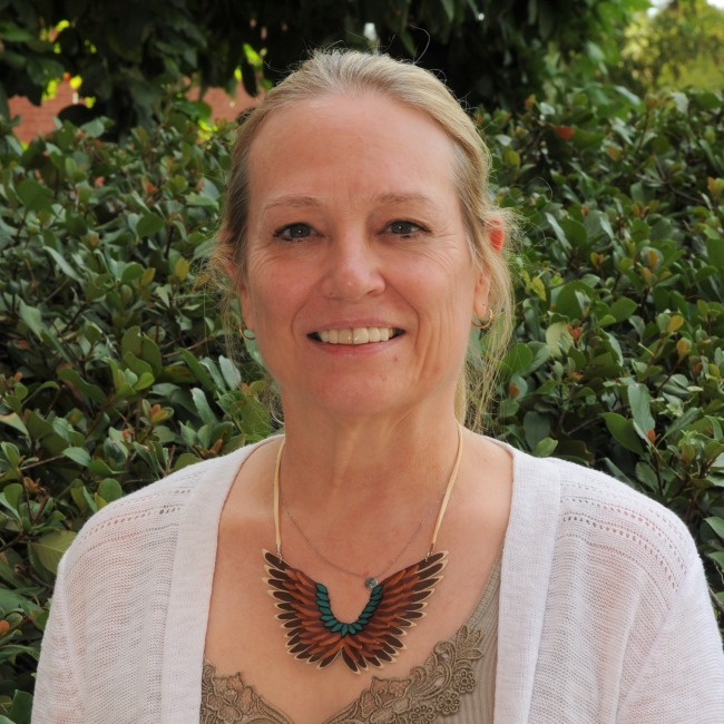 mary carol combs headshot