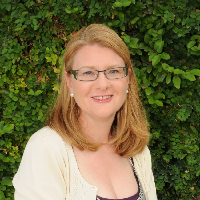 jessica summers headshot